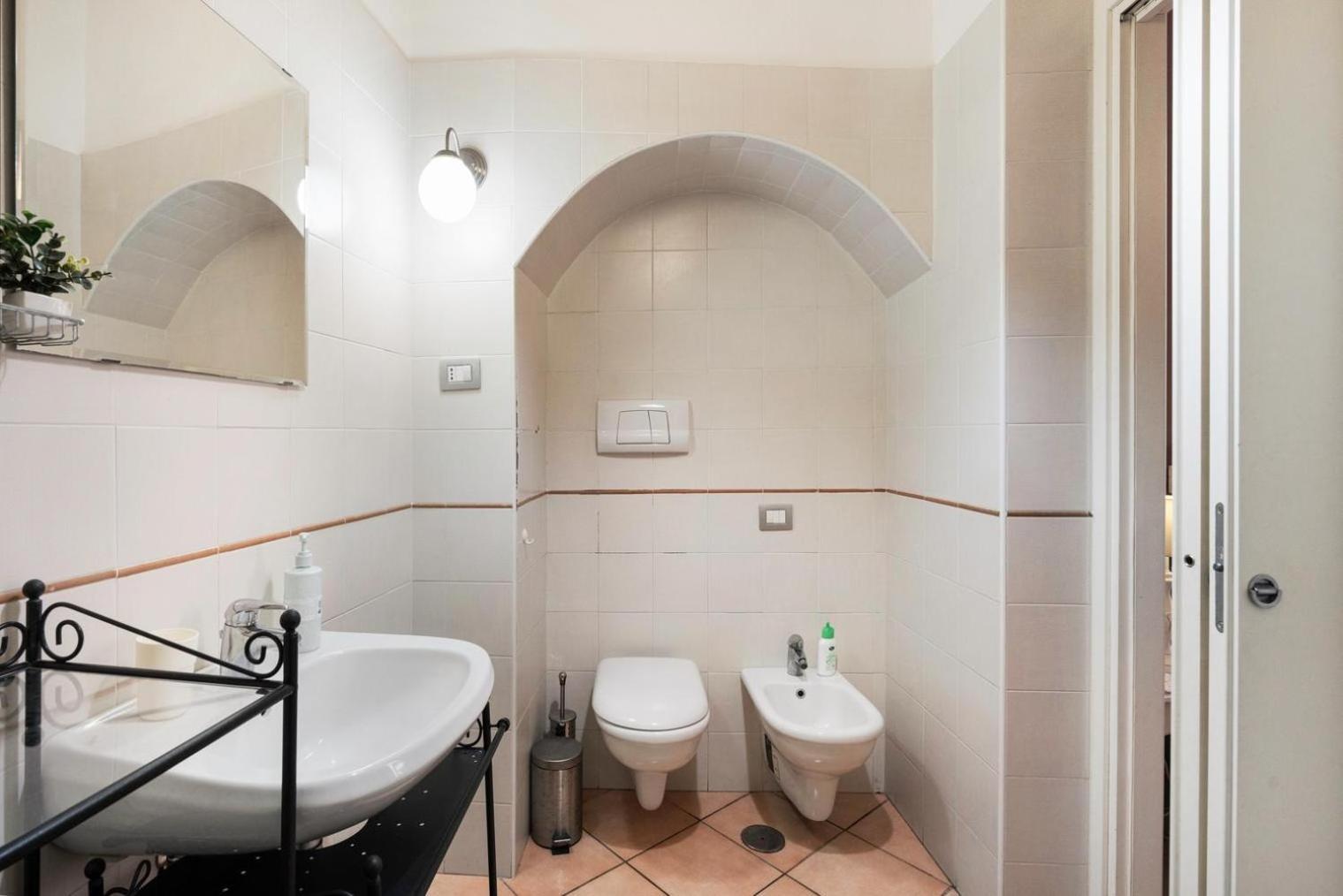 B&B Verdi Салерно Екстериор снимка