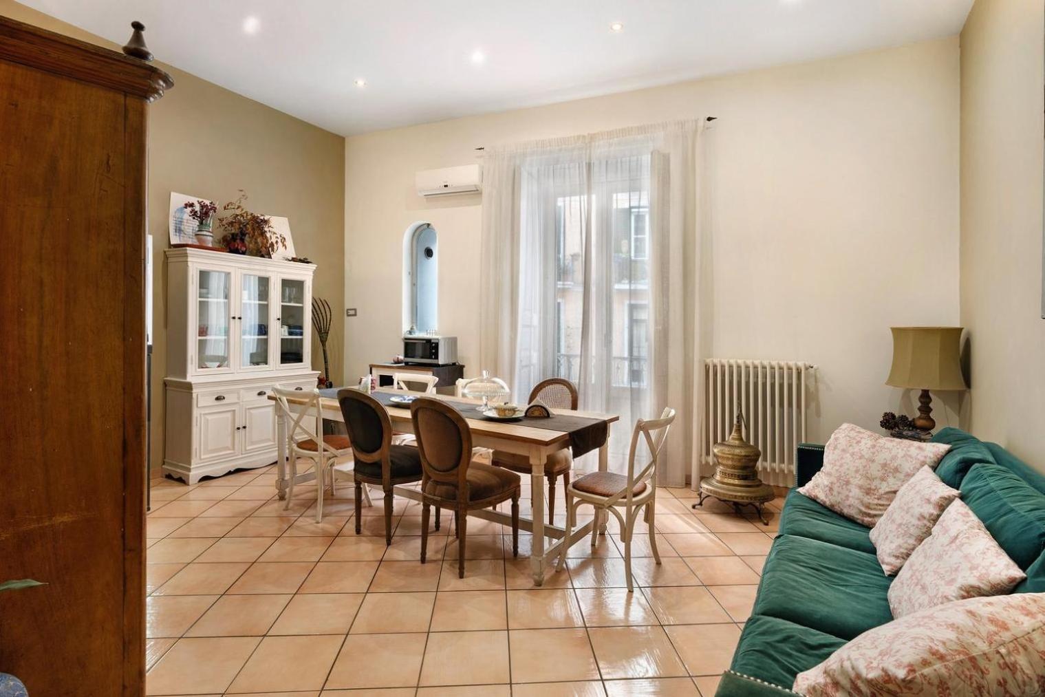 B&B Verdi Салерно Екстериор снимка